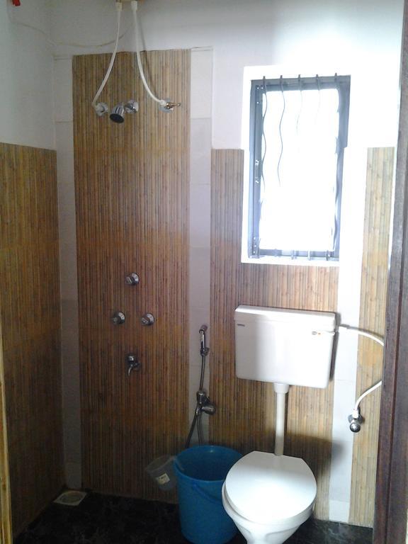 Starco Hotel Анджуна Екстериор снимка